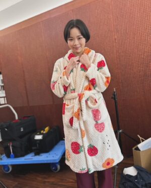 Shuri Instagram - 「二宮孝太郎」おじゃましました🙇‍♀️
素敵なバスローブ🍓いただきましたぁあ！！
楽しすぎました☺️
ありがとうございました！

#ブラックペアン2