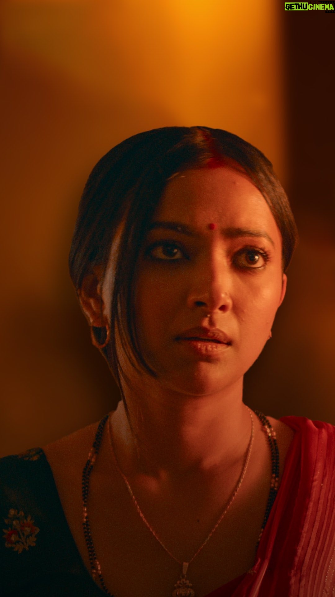 Shweta Basu Prasad - 54.6K Likes - One heartbreak away from turning into her❤️🔥
Watch #TribhuvanMishraCATopper, only on Netflix!