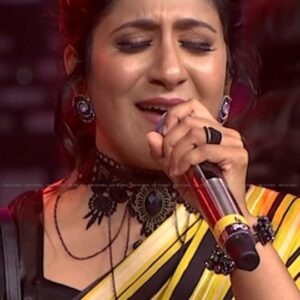 Shweta Mohan Instagram - Shweta Mohan's voice 🫰🏻❤️

#RaayanAudioLaunch coming soon on Sun TV

@dhanushkraja @arrahman @_shwetamohan_ @iam__sjsuryah @selvaraghavan @kalidas_jayaram @sundeepkishan @joinprakashraj @dushara_vijayan @aparna.balamurali @varusarathkumar @actorsaravanan @omdop @editor_prasannagk @peterheinoffl @jacki_artdirector @sreyas88 @kavyasriraam @kabilanchelliah #Raayan #WaterPacket #RaayanFromJuly26