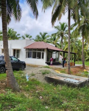 Sibi Sathyaraj Instagram - Welcome to our #Farmhouse!🙏🏻🙏🏻🙏🏻 
#Sibiraj #Sibisathyaraj #Sathyaraj #RevathiSibiraj #Udumalpet #Valavadi #Coimbatore #ProudFarmer #farmer #actorslife