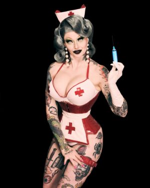Sigourney Beaver Instagram - ❤️‍🩹💉❤️‍🩹do you have Beaver fever?❤️‍🩹💉❤️‍🩹

❤️‍🩹hair by @americapwrs 
❤️‍🩹outfit from @artificeclothing 
❤️‍🩹photo by @nathannoyes