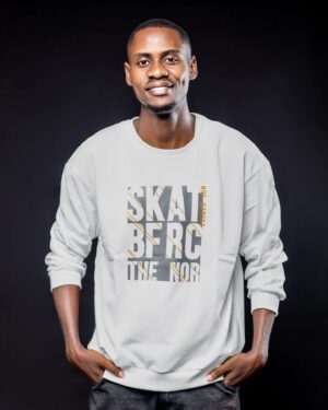 Simon Rieber Instagram - Hamna akili kama hamna changamoto, changamoto zinakuja ili akili yako iamke na kutumika. Mungu aliumba giza kabla ya nuru, na alipoumba nuru aliona nuru ni nzuri, changamoto lazima zije kuona kama akili yako iko nadhifu. 📸 @techeyestudios
.
#simonrieber 
.
.
You are not smart if you don't have challenges, challenges come so your mind wake up and used. God created darkness before light, and when he create light he saw light is good, challenges have to come to see if your mind is smarter.