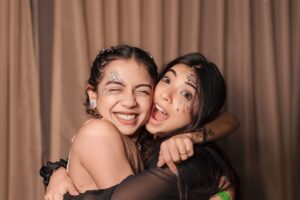 Simran Budharup Instagram - Good Music   Great Friends  Late Night = Crazy Partyyyy 🔥🔥🔥🔥

Thanks For Being There❤️ All of U Have Made My Day So So Special 😘

Location : @bandramitron
@Aman.vijan

Photography : @frames_by_harshit 
@_the_best_shot 
@filmsbyabhinxv