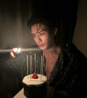 Siraphop Manithikhun Instagram - HBD to me , 27 🎂