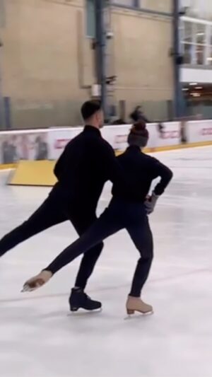 Siva Kaneswaran Instagram - Take pride in how far you’ve come. Have faith in how far you can go. But don’t forget to enjoy the Journey 

#siva #thewanted #iceskating #dancingonice #figureskating #iceskater #icedance #skating