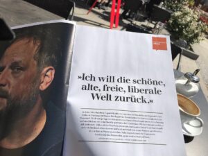 Smudo Instagram - ‪Kaffee trinken. Eigenes Interview lesen. #galore https://galore.de/magazin #sohabichmirdasvorgestellt‬