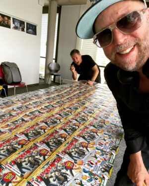 Smudo Instagram - Micky Maus signieren. #fürimmer30jahrelive @diefantastischenvier_official