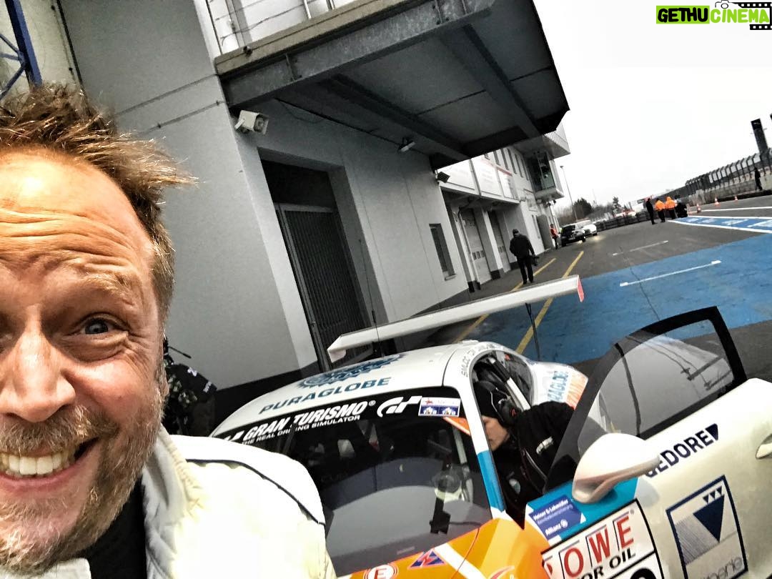 Smudo - 1.4K Likes - Saisonstart #vln erste Runden im GT3 - #ichwerdnichtmehr https://www.stuttgarter-nachrichten.de/inhalt.smudo-von-den-fantastischen-vier-im-video-warum-smudo-autorennen-faehrt.dc38feb5-fd98-469b-b1f2-0551ce33a00c.html 