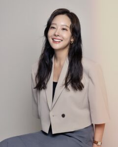 Actress So Yoo-jin HD Instagram Photos and Wallpapers August 2024