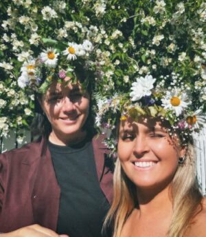 Sofia Dalén Instagram - glad midsommar! vi firar in sommaren med att bli Vaxholmsbor 🌻