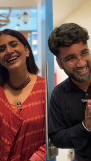 Sonali Kulkarni Instagram - “That One ढोंगी / चांगुल पणाचा आव आणारा Guy”

W @sonalikul mam 🙏

मॅड सखाराम हे नाटक आपल्या जवळच्या नाट्यगृहात नक्की बघा 😍

Shot by @aaryak2.0 

#reels