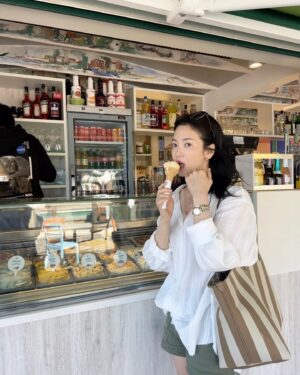 Song Hye-kyo Instagram - 💙
