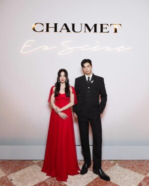Song Hye-kyo Instagram - From music to magic, Chaumet’s new High Jewelry collection captured the essence of performance art in an unforgettable Venice event. 
Brand Ambassadors Song Hye Kyo @kyo1122 and Cha Eun Woo @eunwo.o_c joined to celebrate jewelry and performing arts.
 
#Chaumet #ChaumetEnScene #ChaumetHighJewelry #CelebritiesinChaumet