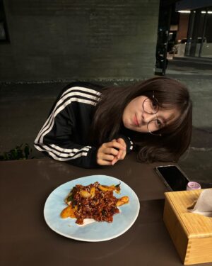 Song Su-i Instagram - 🫧