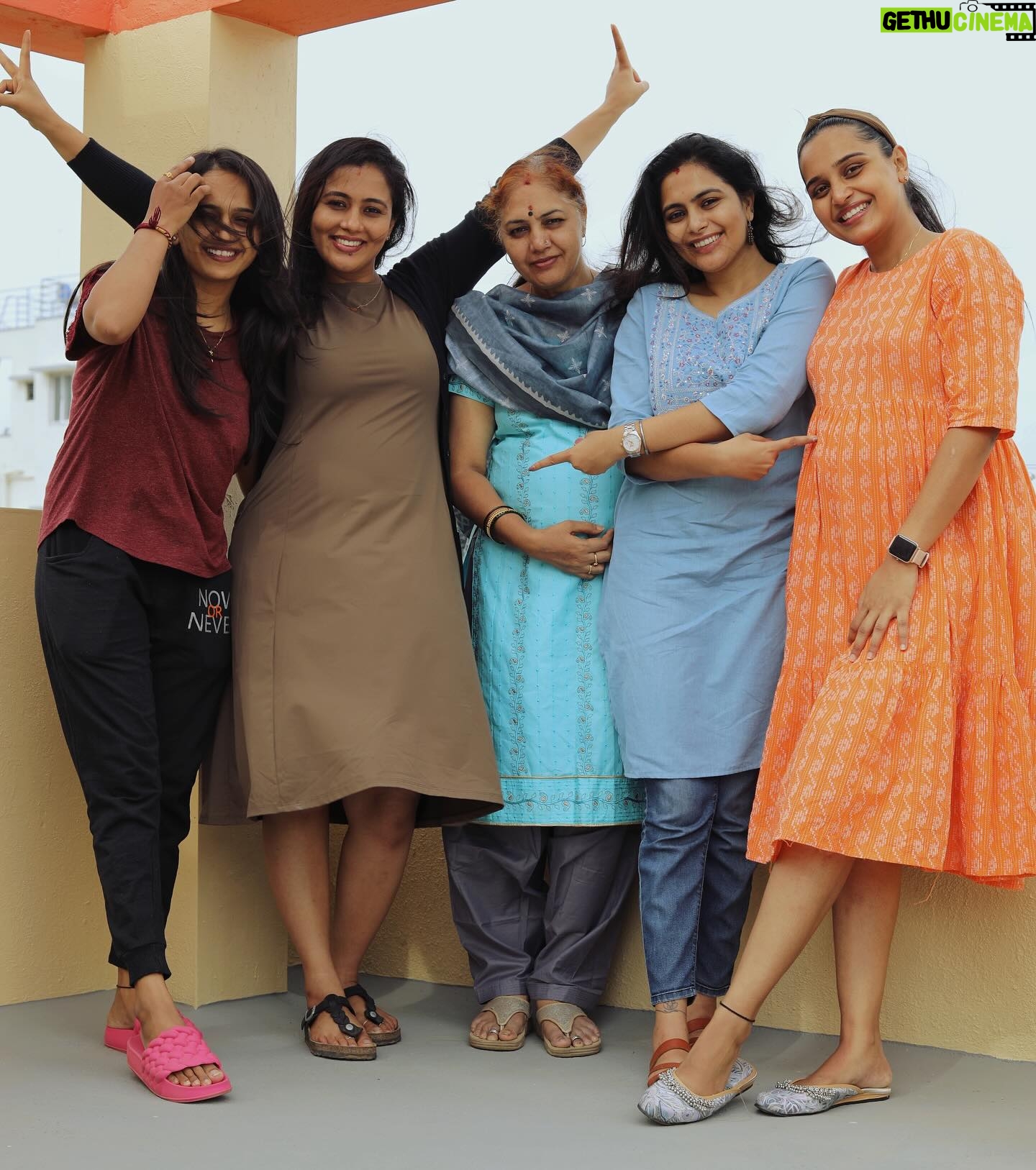 Sonu Gowda - 131.9K Likes - Mom’s to be ❤️🧿🧿🧿🧿🧿