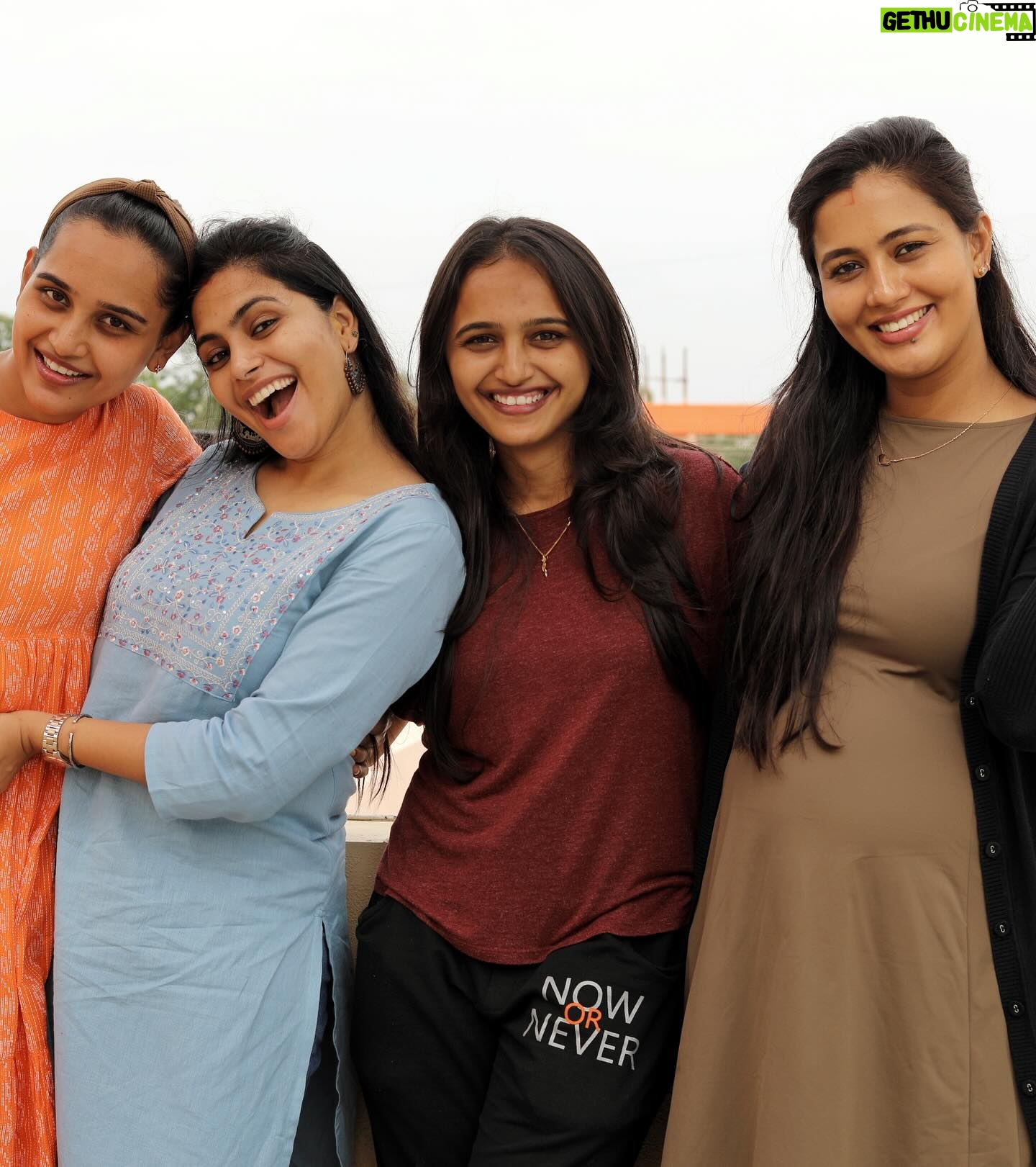 Sonu Gowda - 131.9K Likes - Mom’s to be ❤️🧿🧿🧿🧿🧿
