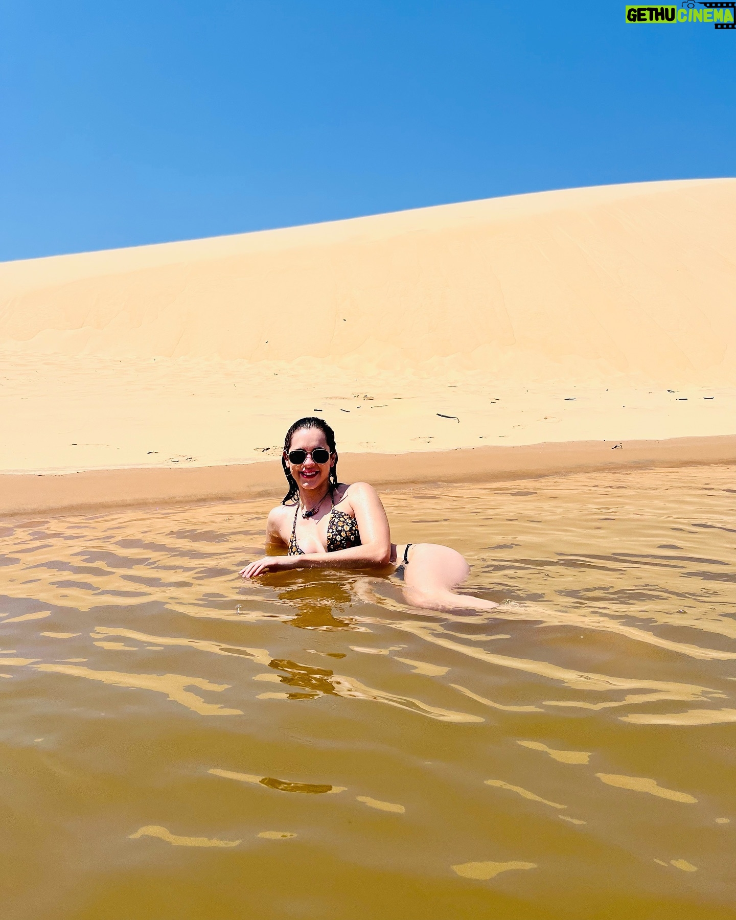 Sophia Abrahão - 3 Likes - não quero mais ir embora 🥲☀️❤️
que dia especial: passeio de barco pelo rio, mergulho pra renovar as energias, e pra fechar o dia com chave de ouro, pôr do sol com a revoada dos guarás (uma das coisas mais encantadoras que eu já vi na vida)! tô apaixonada por esse lugar :)