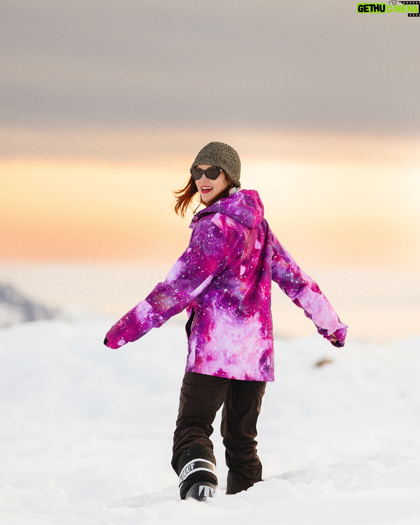 Sophia Abrahão - 3 Likes - ❤️❄️🇨🇱 #Chile
thanks, @fulltourchile :)