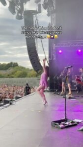 Actress Sophie Ellis-Bextor HD Instagram Photos and Wallpapers September 2024