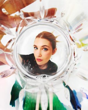 Sophie Nélisse Instagram - J’ai passé la journée à jouer avec @lelaitdici🥛