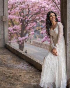 Soundariya Nanjundan Most Liked Photos and Posts