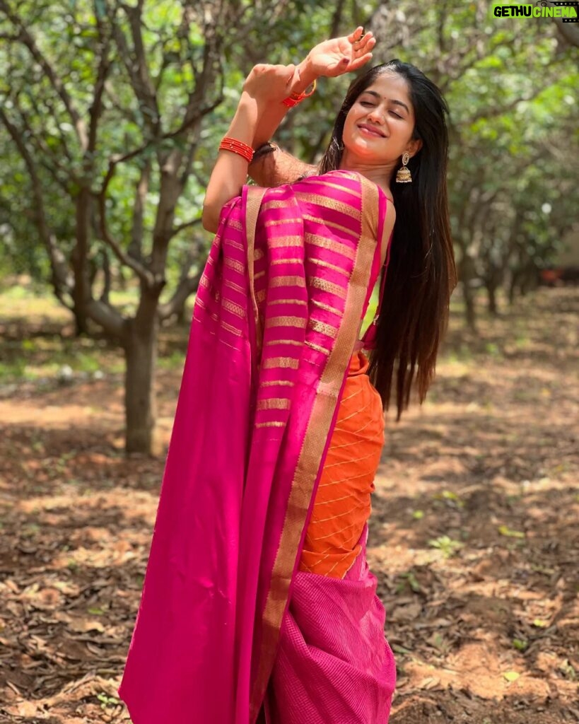 Actress Soundarya Reddy HD Instagram Photos and Wallpapers August 2024 ...