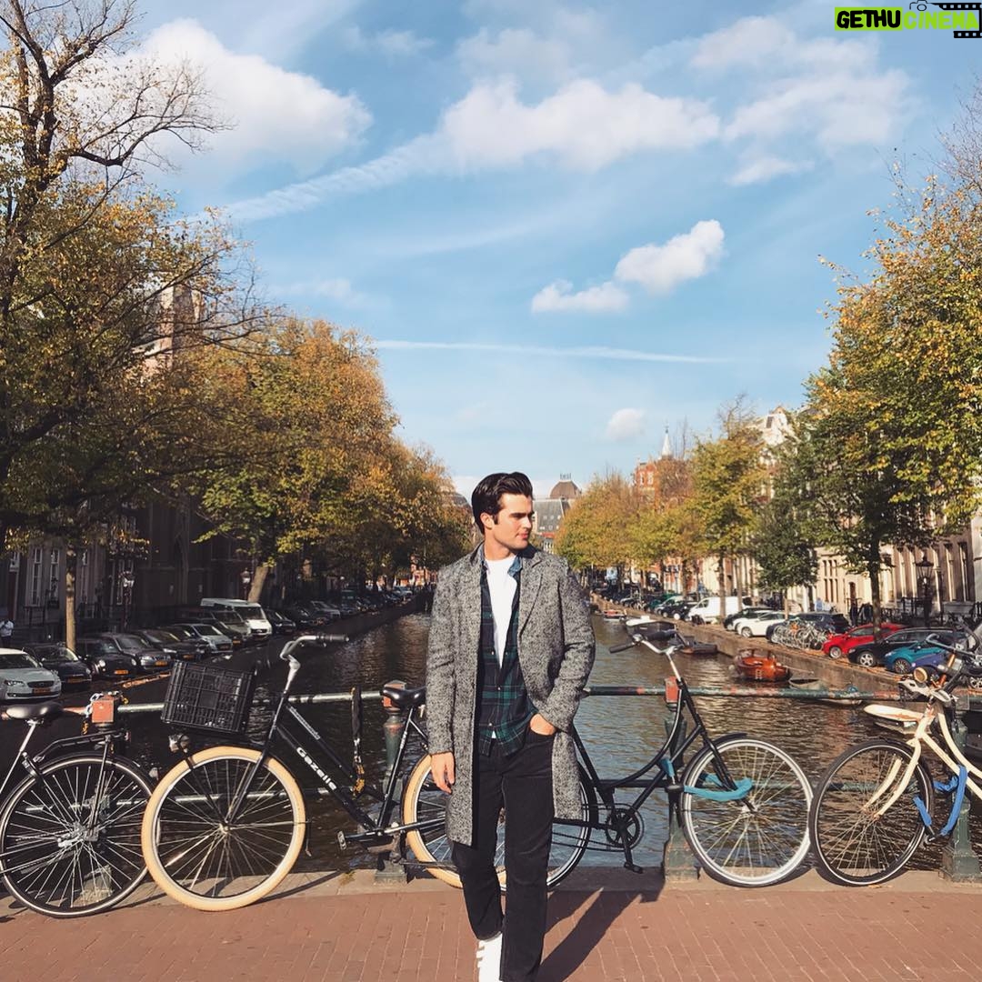 Spencer Boldman - 32.3K Likes - 🚲 #amsterdam