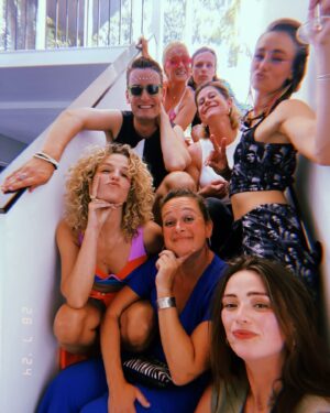 Splinter Chabot Instagram - 🪩🥳🏳️‍🌈🥂💥💖 mij niet bellen vandaag, maar o lord wat was Milkshake weer fantastisch 🤩🔥🎉🏳️‍🌈💥