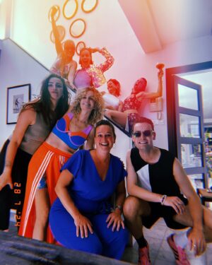 Splinter Chabot Instagram - 🪩🥳🏳️‍🌈🥂💥💖 mij niet bellen vandaag, maar o lord wat was Milkshake weer fantastisch 🤩🔥🎉🏳️‍🌈💥