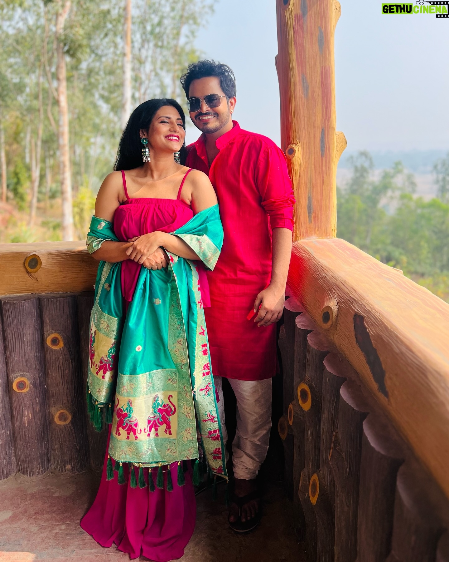 Sradha Panigrahi - 32.1K Likes - Shall I Upload Our Pre-Wedding BTS ? 🤔 😋
#sradhasandeep #sradhasandeepprewedding #sradhapanigrahi #sandeeppandamusic