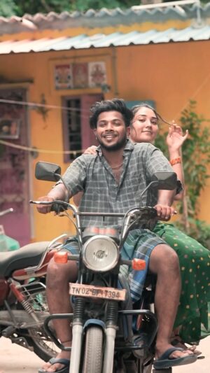 Sree Nithi Instagram - maja va irukiye♥️

@sundeepkishan @aparna.balamurali 

#reelsinstagram #réel #reels #fun #reelkarofeelkaro #reelvideo #trend #tre #trendy #explore #explorepage #trendingreels #trend #tamil #love#insta
