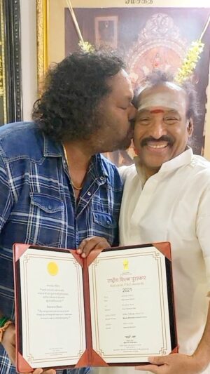Srikanth Deva Instagram - 🤩Happy Birthday Appa 🌍
#thenisaithendraldeva #deva #appa #happybirthday 
#srikanthdeva #srikanthdevamusic #srikanthdevamusical #srikanthdevasongs #srikanthdevafans #srikanthdevahits