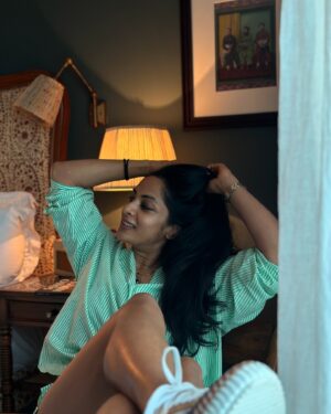 Sriya Reddy Instagram - A day in mumbai ! 📸 @hazilmjalal