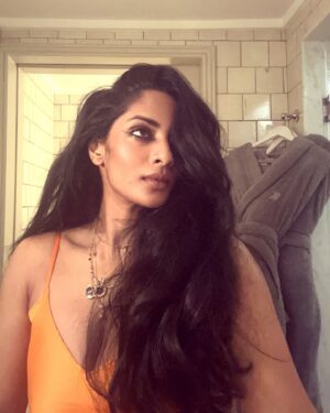 Sriya Reddy Instagram - Self reflection !