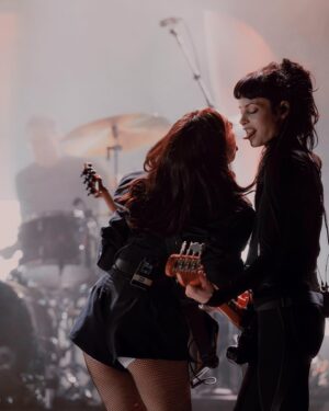 St. Vincent Instagram - live in los angeles
 
📷 @blairbbrown