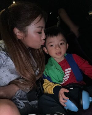 Stephanie Ho Instagram - Wishing daddy very good shows ahead!!! @fredcheng83 

In the past month or so we’ve witnessed daddy testing his boundaries, staying disciplined, and most of all enjoying himself fully! I’m so so happy for him because as a singer, it’s not often that we get to participate in long term projects🥰

Thank you Cafe I Do for inviting families of Hong Kong Angelman Syndrome Foundation to join the open rehearsal before the first show, we had so much fun and are grateful for the warmth that’s shown to our angels with special needs💓 one day, I hope that caretakers and people with Angelman syndrome can participate in normal activities without discrimination💓💓💓

This was Asher’s first time at a musical/concert, I was scared that he would freak out but oh my! He enjoyed it soooo much! He couldn’t stop dancing!

Thank you for a great experience and wishing daddy enjoy all the shows ahead💓