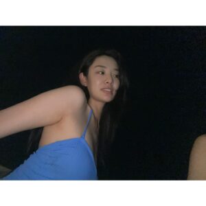 Stephanie Lee Instagram - Night swim 🏊