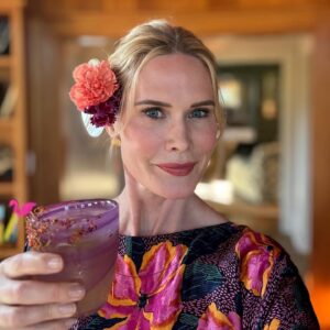 Actress Stephanie March HD Instagram Photos and Wallpapers August 2024