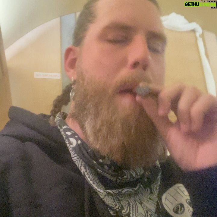 Stephen 'Baze' Basil - 6.6K Likes - 30,000 Feet💨