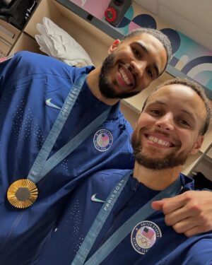 Stephen Curry Instagram - Avengers Unite! 🥇