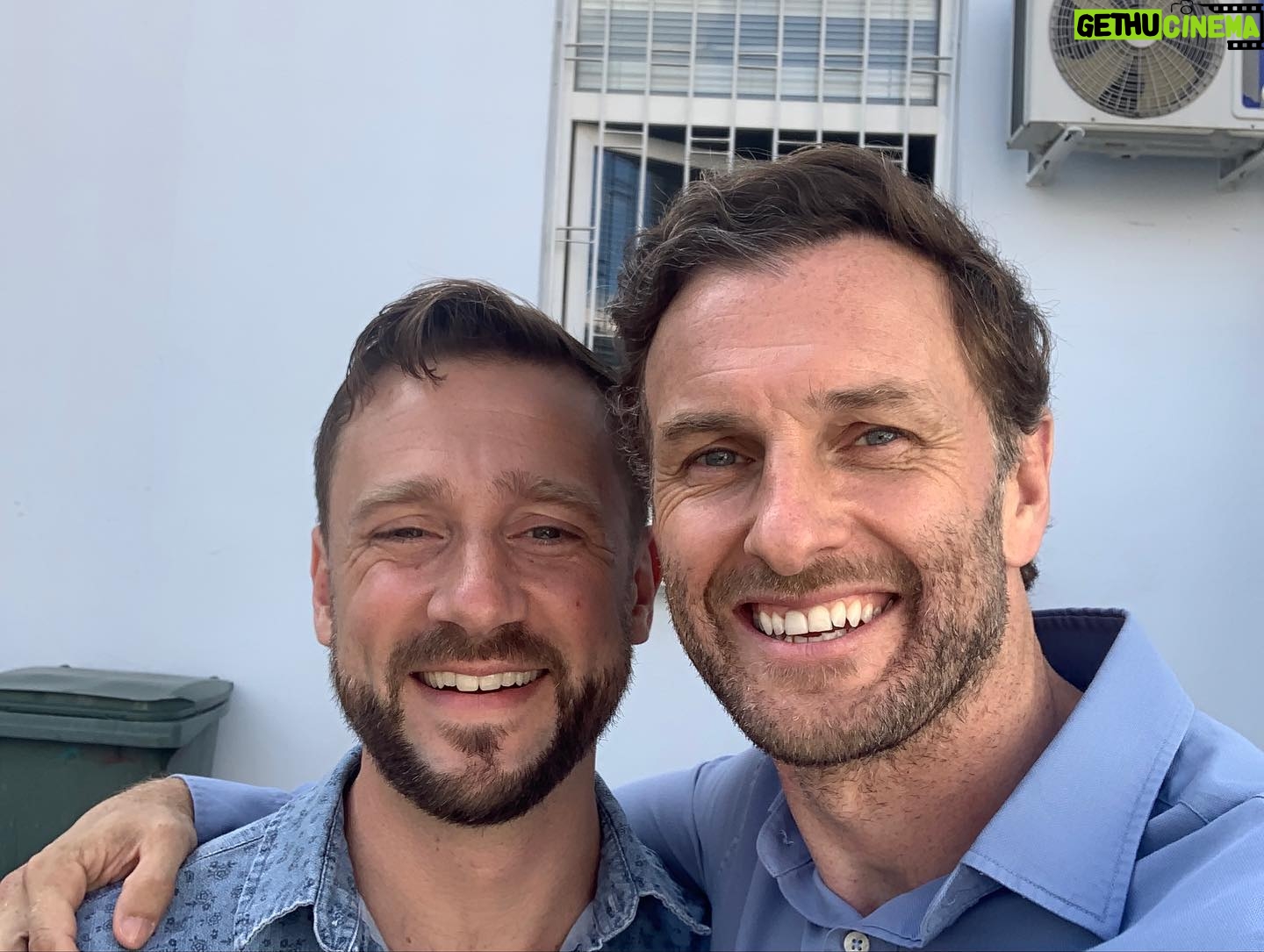 Steven Cree - 3.8K Likes - That’s a wrap for me on Bagman. Nightmares coming your way in 2023 I suspect. Great team behind this and I had a great time being part of it, pretending to be @mrsamclaflin ‘s brother.
Ps if you’re looking for a dialect coach check out @roncarlos319 !
@lionsgate #Bagman Thanks @jfisch3 @colzerino et Al for inviting me on board. @kelcali01 @john__hulme ❤️