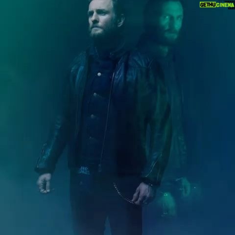 Steven Cree - 7.7K Likes - All episodes of the final season of @adiscoveryofwitchestv are now available on @skytv & @nowtv !
The ‘middle finger/bird’ photo and other cool ‘mood’ shots by @charliesurbey
@shudder @amcplus @sundancenow @debharkness ..you legend! @bad_wolf_tv @olivierhuband #Adiscoveryofwitches #Gallowglass