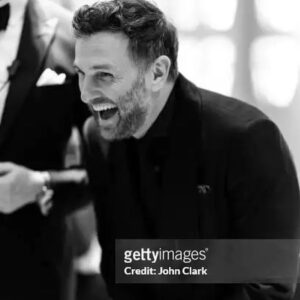 Steven Cree Instagram - Scottish BAFTAs. A lovely honour to present an award and a great night was had. @baftascotland 

Threads by @scabal 
Styled by @tommythetailorr 
Shoes by @arthursleepshoes