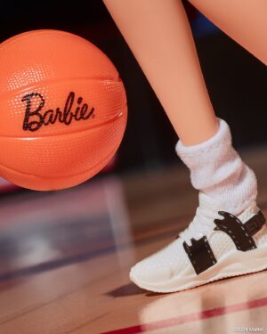 Sue Bird Instagram - Greatness in every step, on and off the court ⛹️‍♀️🏅Barbie is proud to announce @sbird10 as our newest Barbie Sports Role Model doll. As a women's basketball legend and co-founder of @TOGETHXR, Sue has led her team to multiple titles and international gold medals while using her platform to champion women's equality and social justice. With role models like Sue Bird, girls can be inspired to break barriers and lift each other, because that is how we all win. #Barbie