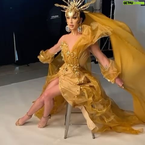 Suki Doll - 15K Likes - Suki Doll X Brooke Lynn Hytes
.
Thank you for trusting me with this carte blanche my dearest auntie! @bhytes
.
What a full circle to design for our beloved Brooke Lynn Hytes! It’s been a whirlwind to be able to keep Canadian Fashion to its best standard @canadasdragrace . I started designing for season one, to be featured in season two, continuing my work in season 3 & VS the world CAN. 5 TV shows and multiple seasons later I am now designing for our host 🫶
Thank you to my drag family & @starkerscorsetry for helping me put this vision to life over a period of 2 months moulding, gilding, shaping and all the meticulous hand work! @itsqueenicesis @missfiercalicious @thedestinydoll @msshaydee
Concept design & création: @_thesukidoll
Jewelry by: @itsqueenicesis
Headpiece by: @starkerscorsetry
💇♀️ @kirstenklontz
💄 @viktorpeters
📸 @asquaredphoto