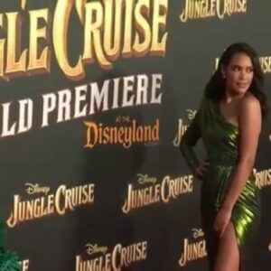 Sulem Calderon Instagram - Last night was one for the books🚢 Can’t wait for everyone to see @disneysjunglecruise in theaters and on @disneyplus July 30th!! #junglecruise