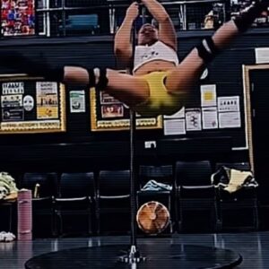Sum Ting Wong Instagram - The other way I get sweaty on a pole 👀 @readingpolearts