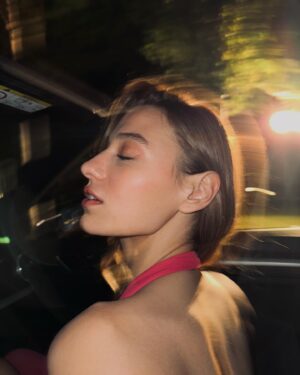 Sümeyye Aydoğan Instagram - that night 💓💓
 @donencekanald