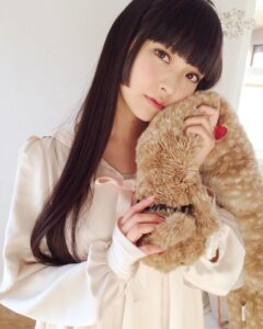 Actress Sumire Uesaka HD Instagram Photos and Wallpapers August 2024