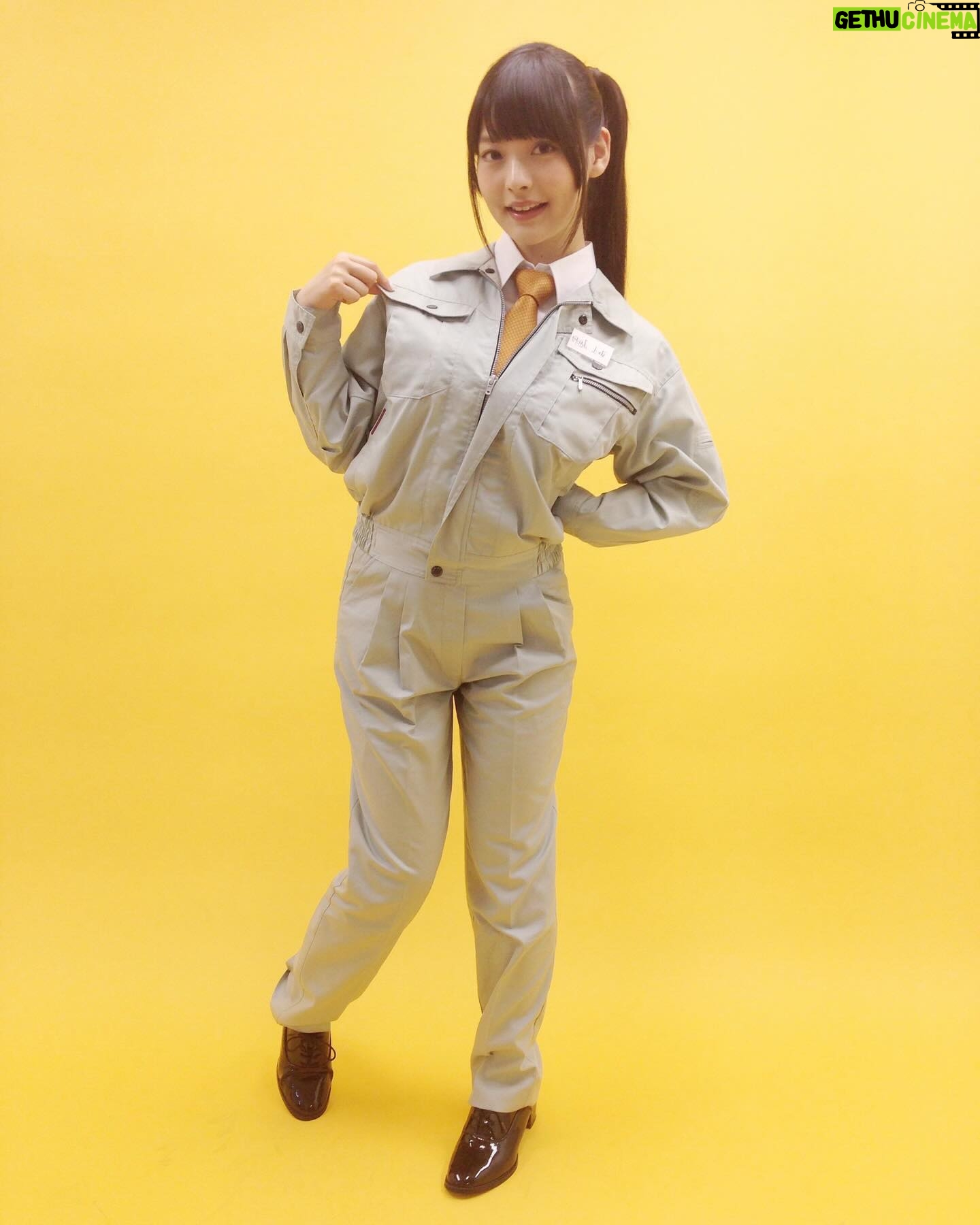 Sumire Uesaka - 46.7K Likes - もくようび〜!
そしてこんにちは8月〜!!
皆さま、すこやかにお過ごしですか?
ついに…インスタグラムの投稿が1000になりました!
1000キタ━━━━(゚∀゚)━━━━!!
あらためまして、私の日記のごときアカウントをいつも見てくださって、ありがとうございます!いいねやコメントもとてもうれしく見ておりますよ!
昨日エックスで何となく何を載せようか募ってみたのですが、なつかし系のお写真を引っ張りだしてみることにしました!なつかしーい!
この頃はそれほどお写真を撮ってなかったのですが、いやあ撮っておくべきですね…!想い出いろいろです!
ということで、これからものんびりまったり更新ではありますが、仲良くしてくれたらとてもうれしいのですよ!
よろしくお願いしますねっ(*´∀`*)
それでは皆さま、本日もすこやかにまいりましょう〜!
夜はなおぼうの生放送におじゃましますよ!!楽しみ〜!
#上坂すみれ